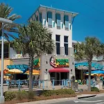 Gulf Front Master Suite! Directly On The Beach! 3 Bedroom / 2 Ba! Sleeps 8!