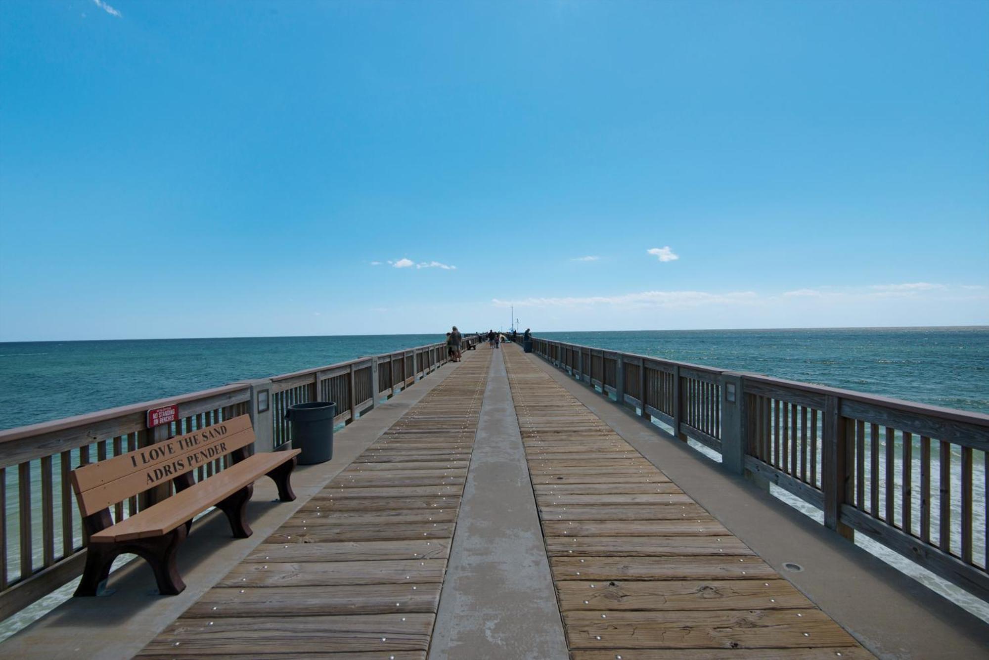 Gulf Front Master Suite! Directly On The Beach! 3 Bedroom / 2 Ba! Sleeps 8!